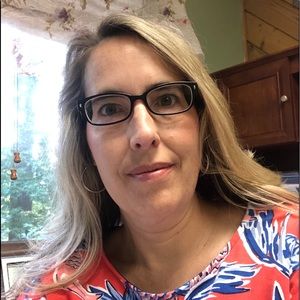 Meet your Posher, Valerie